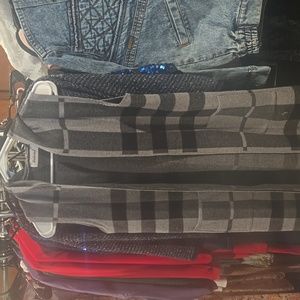 Gabriel Gray Textured vest